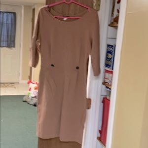 Beige 3/4 sleeve dress